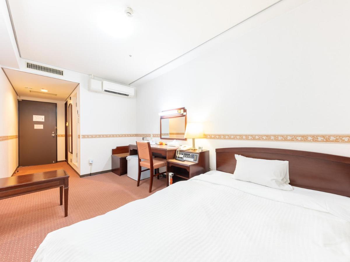 Amuze Hotel Sakuragicho Toyama Station Eksteriør billede